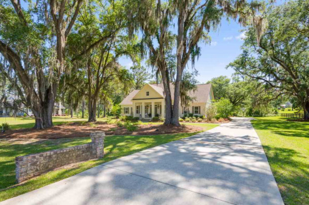 LUXURY HOMES FOR SALE IN TALLAHASSEE CENTERVILLE CONSERVANCY